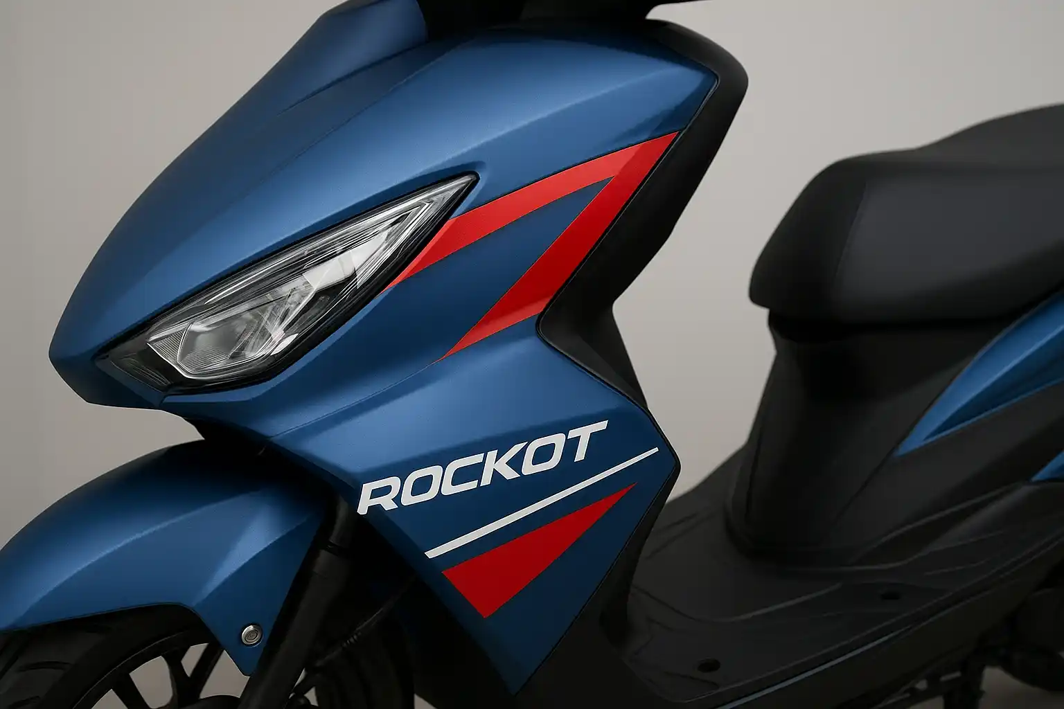 Детали дизайна скутера Rockot JOG
